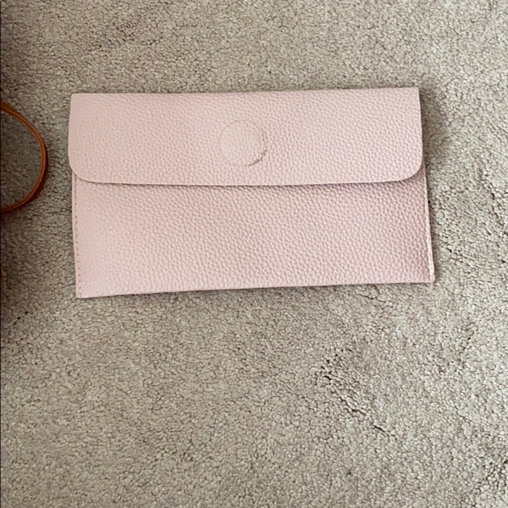 Bag - Picture 2 of 2